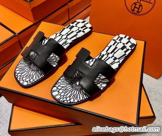 Durable Hermes Classic Smooth Calfskin Flat Slide Sandals Black/White 2110210