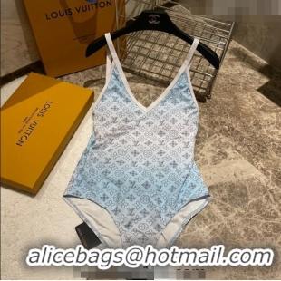 Top Design Louis Vuitton Gradient Monogram Swimwear 0311 2023