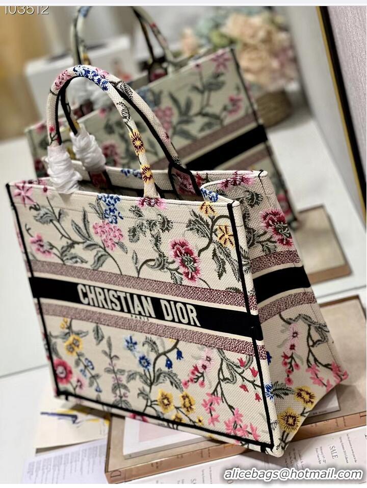 Trendy Design MEDIUM DIOR BOOK TOTE White Multicolor Dior Petites Fleurs Embroider M1296ZEAU