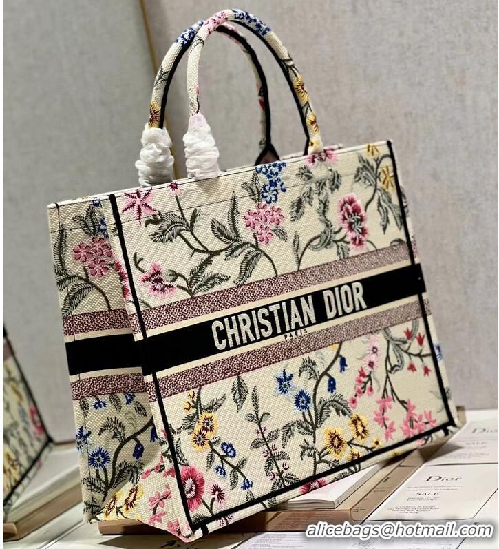 Promotional LARGE DIOR BOOK TOTE White Multicolor Dior Petites Fleurs Embroider M1286ZEA