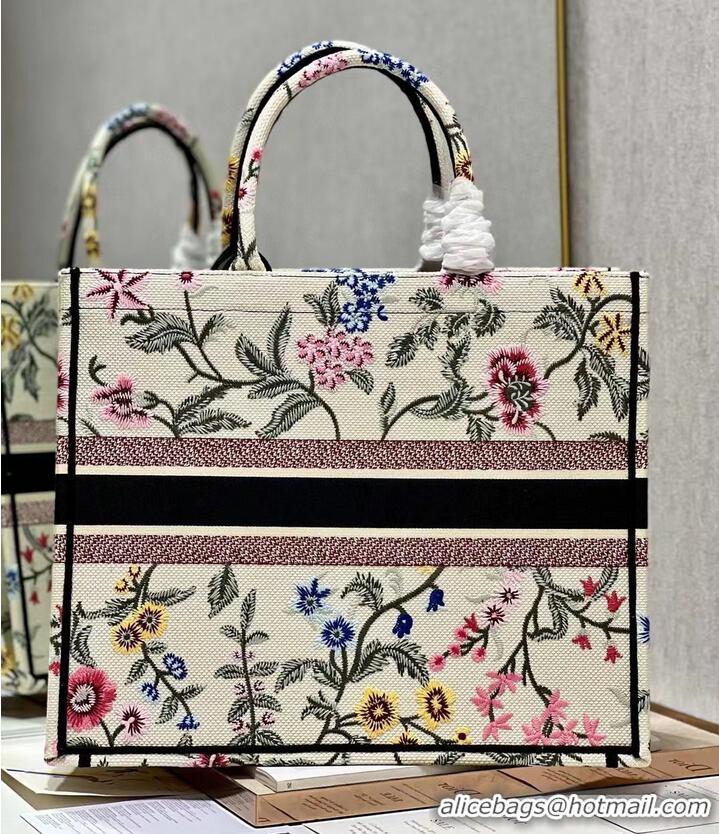 Promotional LARGE DIOR BOOK TOTE White Multicolor Dior Petites Fleurs Embroider M1286ZEA