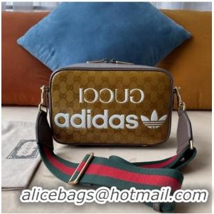 Famous Brand Gucci adidas x Gucci small shoulder bag 702427 Brown