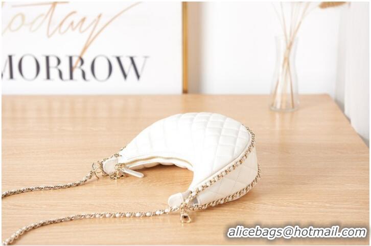 Traditional Discount Chanel small Lambskin & Gold-Tone Metal AS3917 white