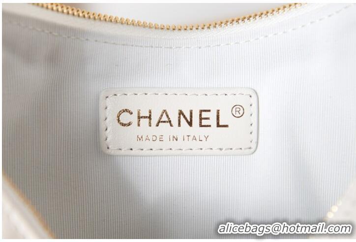 Traditional Discount Chanel small Lambskin & Gold-Tone Metal AS3917 white