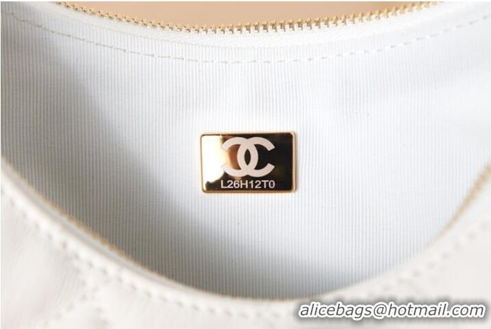 Traditional Discount Chanel small Lambskin & Gold-Tone Metal AS3917 white