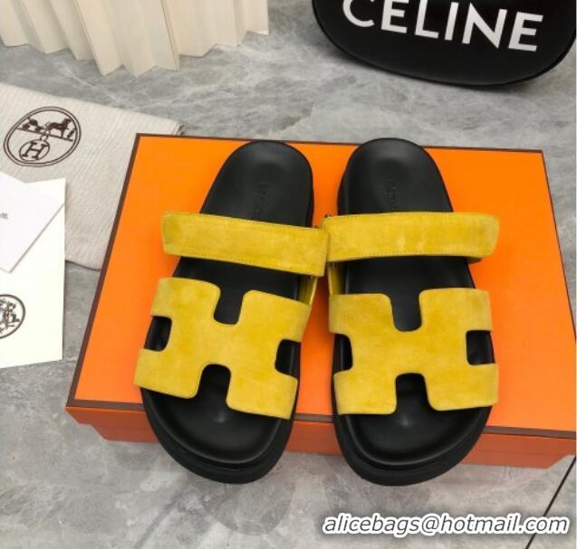 Discount Hermes Chypre Flat Sandals in Suede Yellow/Black 223107