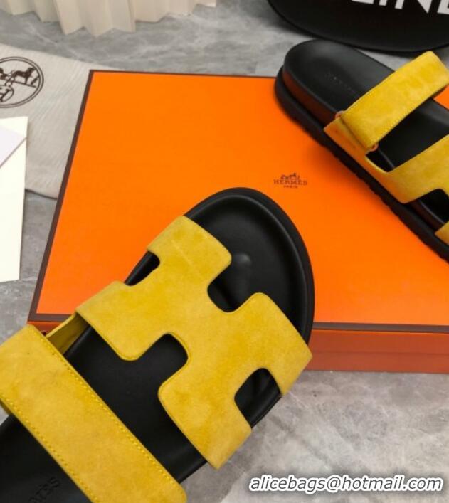 Discount Hermes Chypre Flat Sandals in Suede Yellow/Black 223107