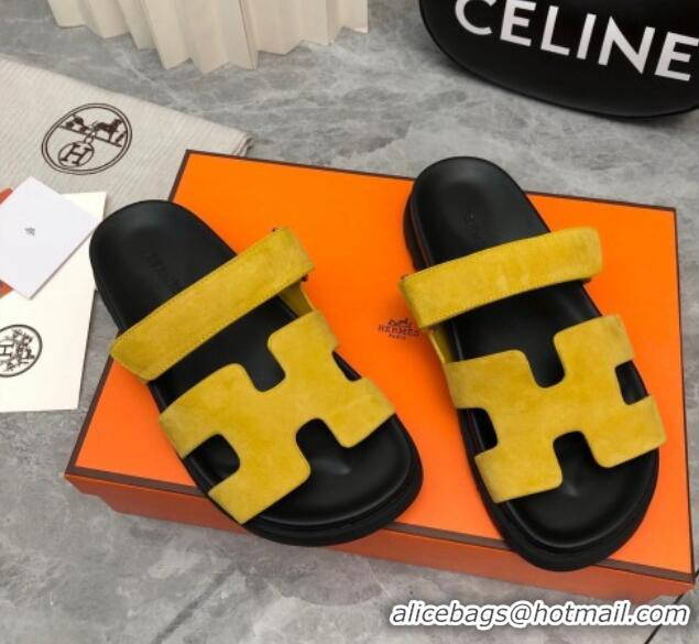 Discount Hermes Chypre Flat Sandals in Suede Yellow/Black 223107