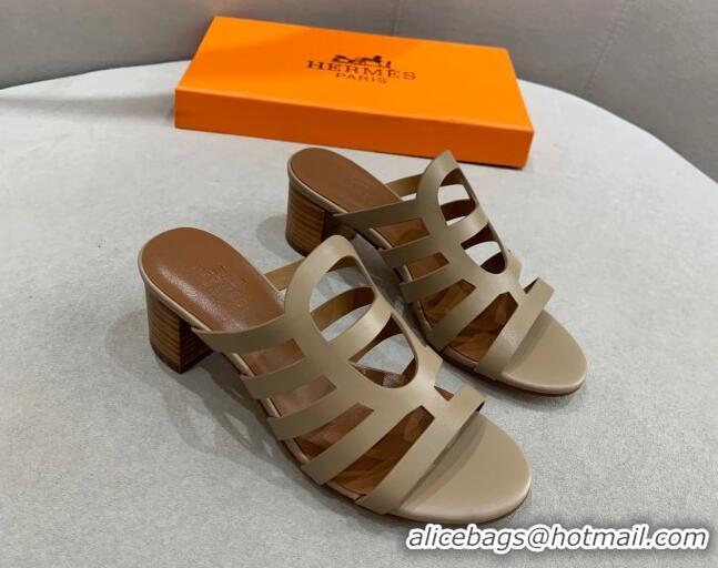 Stylish Hermes Camelia Medium Heel Sandals 5cm in Calfskin Grey 022419