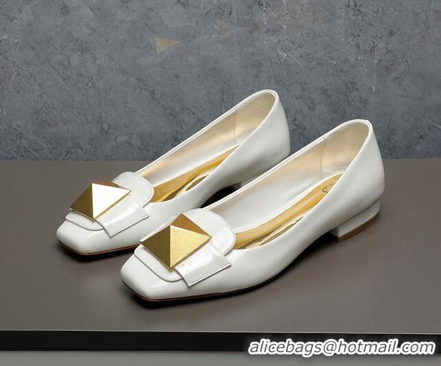 Top Design Valentino One Stud Patent Leather Loafers White 091225