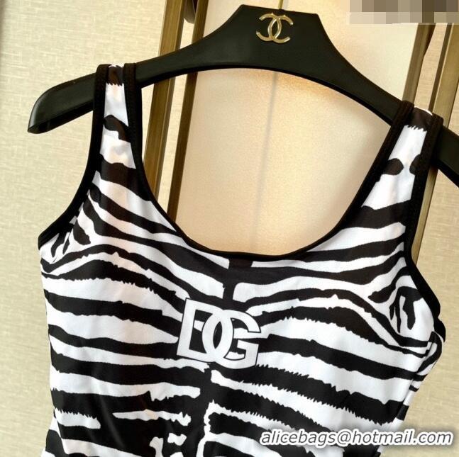 ​Inexpensive Dolce & Gabbana DG Swimwear 030774 Black/White 2023