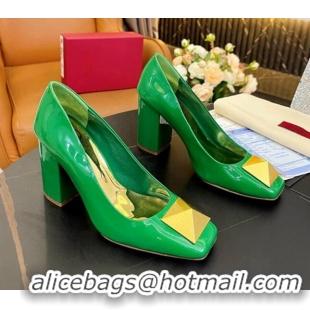 Perfect Valentino Roman Stud Patent Leather Medium Heel Pumps 6cm Green 110304