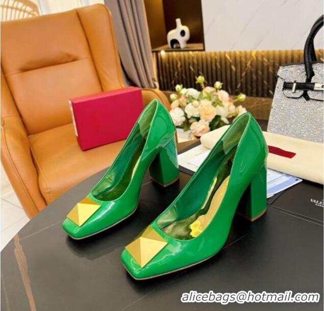 Perfect Valentino Roman Stud Patent Leather Medium Heel Pumps 6cm Green 110304