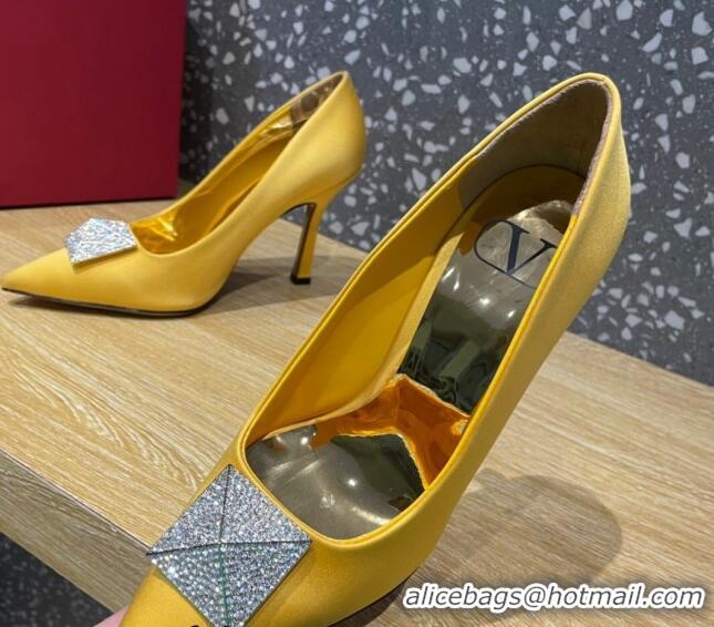 Classic Hot Valentino One Stud Silk High Heel Pumps 10cm with Crystal Yellow 112990