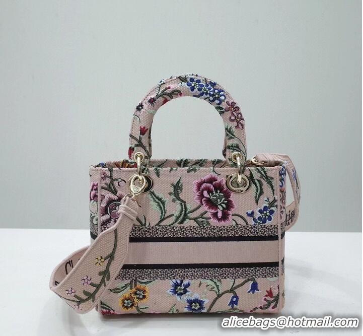 Grade Quality MEDIUM LADY D-LITE BAG Natural Multicolor Raffia Embroidered with Dior Petites Fleurs M0565OE