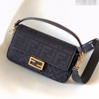 Trendy Design Fendi Baguette Medium Bag in FF Canvas FD1280 Black 2023