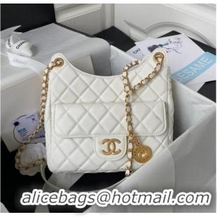 Promotional Chanel HOBO HANDBAG Grained Shiny Calfskin & Gold-Tone Metal AS3690 WHITE