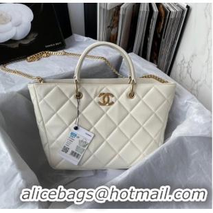 Unique Grade Chanel Lambskin & Gold-Tone Metal Shoulder Bag YO1864 white