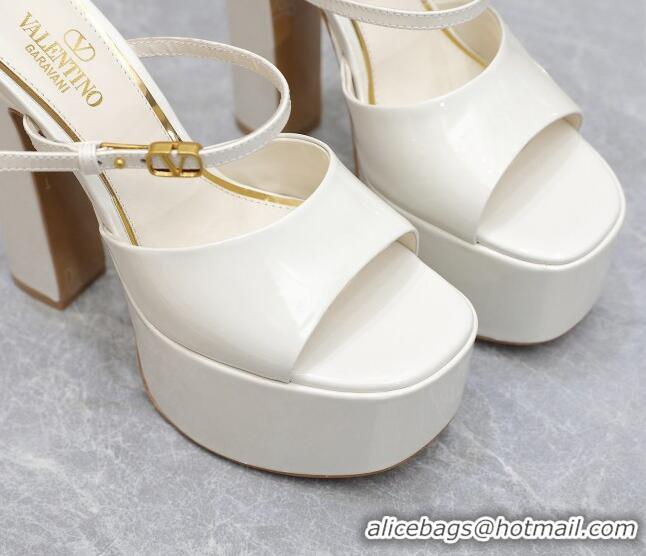 Luxurious Valentino Tan-Go Platform Slides Sandals 15.5cm in Patent Leather White 013077