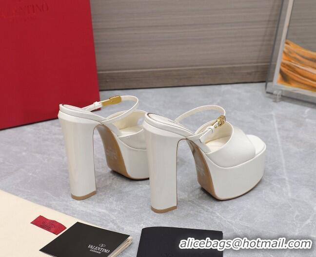 Luxurious Valentino Tan-Go Platform Slides Sandals 15.5cm in Patent Leather White 013077