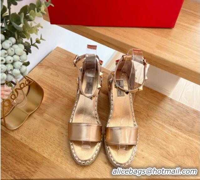 Sumptuous Valentino Metallic Leather Rockstud Wedge Sandals 9.5cm Gold 0322086