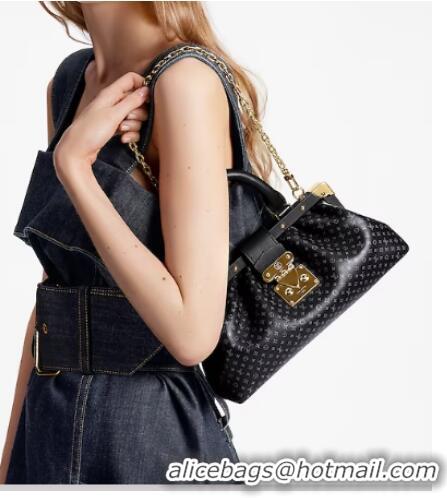 Latest Style Louis Vuitton Monogram Clutch M22327 black