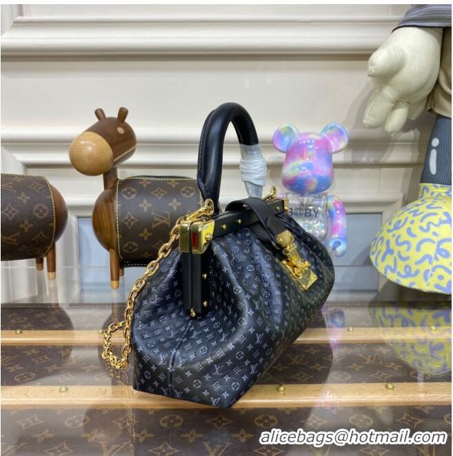 Latest Style Louis Vuitton Monogram Clutch M22327 black