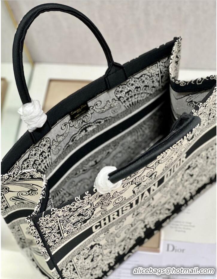 Top Quality LARGE DIOR BOOK TOTE Dior Brocart Embroidery M1286ZEC