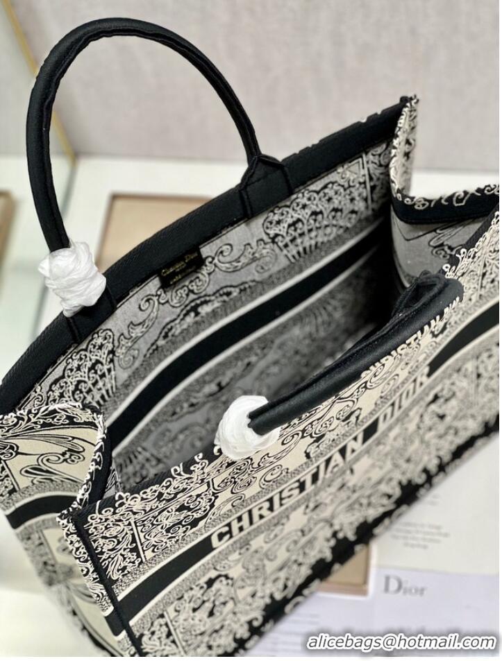 Top Quality LARGE DIOR BOOK TOTE Dior Brocart Embroidery M1286ZEC