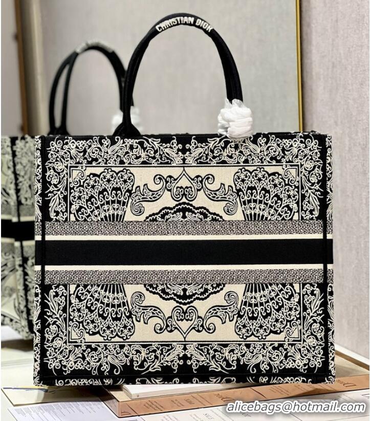 Top Quality LARGE DIOR BOOK TOTE Dior Brocart Embroidery M1286ZEC