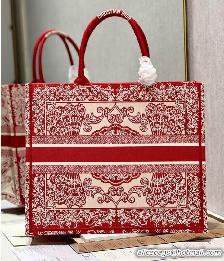 Good Taste LARGE DIOR BOOK TOTE Dior Brocart Embroidery M1286ZE