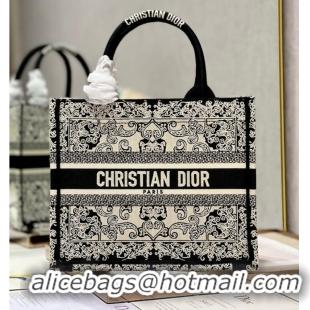 Super Quality SMALL DIOR BOOK TOTE Embroidered M1265ZC