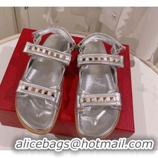 Perfect Valentino Rockstud Flat Sandals in Nappa Leather Silver 324021