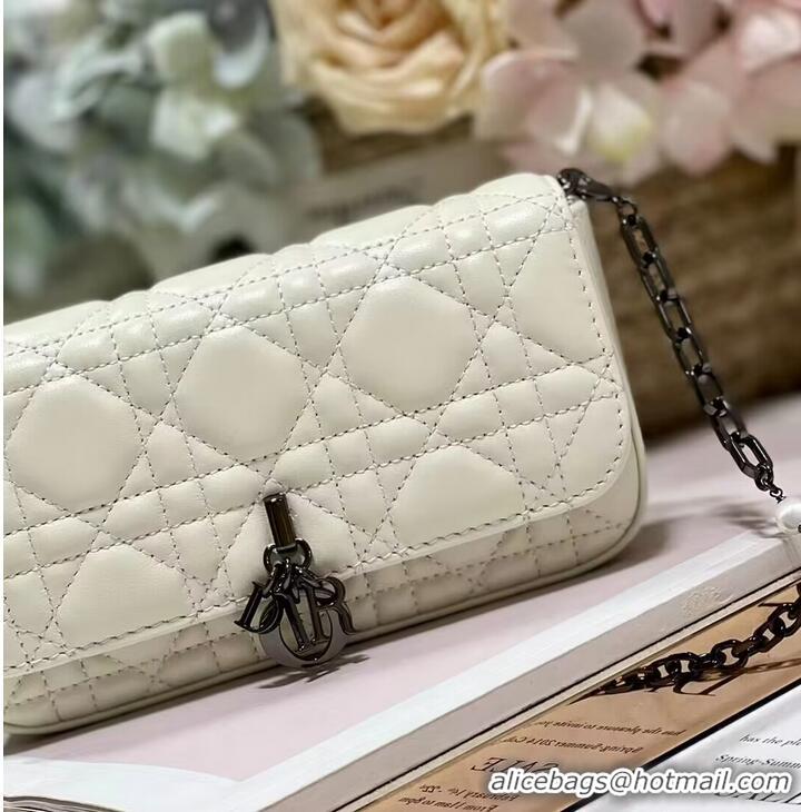 Promotional LADY DIOR PHONE POUCH Aesthetic Cannage Lambskin S0977O white