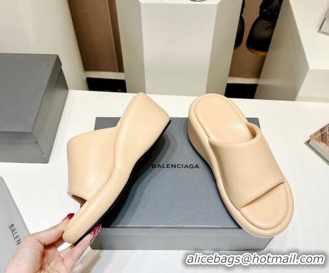 Sumptuous Balenciaga Leather Wedge Slide Sandals 7cm Beige 329002