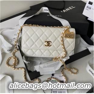 Pretty Style CHANEL WALLET ON CHAIN AP3318 white