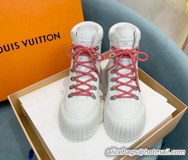 Sumptuous Louis Vuitton Ruby Flat Ranger Leather Lace-up Boots White 110225