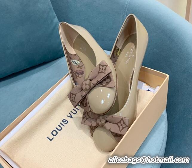 Stylish Louis Vuitton Popi Flat Ballerinas in Patent Leather Beige 110235