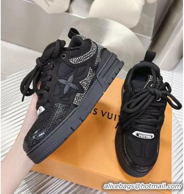 Charming Louis Vuitton Trainer Sneakers in Suede and Mesh with Crystal-Dots Charm Black 113042