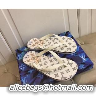 Pretty Style Louis Vuitton Men's Flat Thong Sandals White 220138