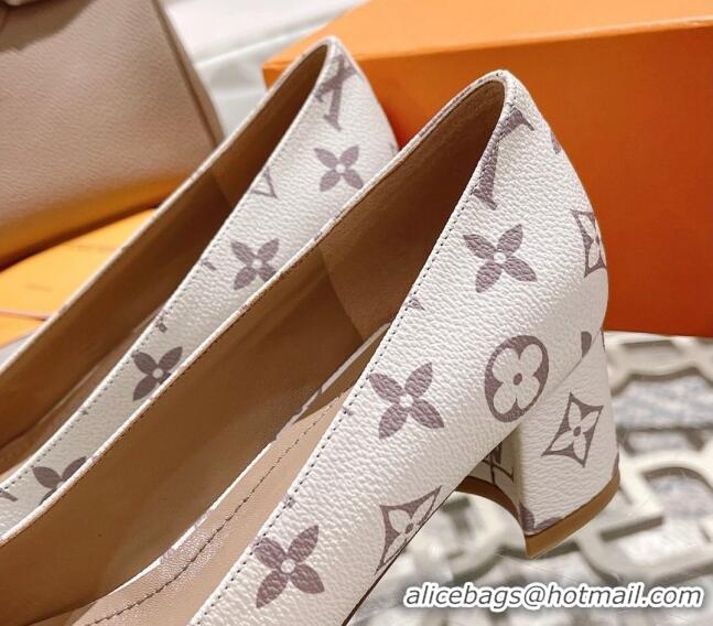 Sumptuous Louis Vuitton Madeleine Pumps 4.5cm in Monogram Canvas White 2122738