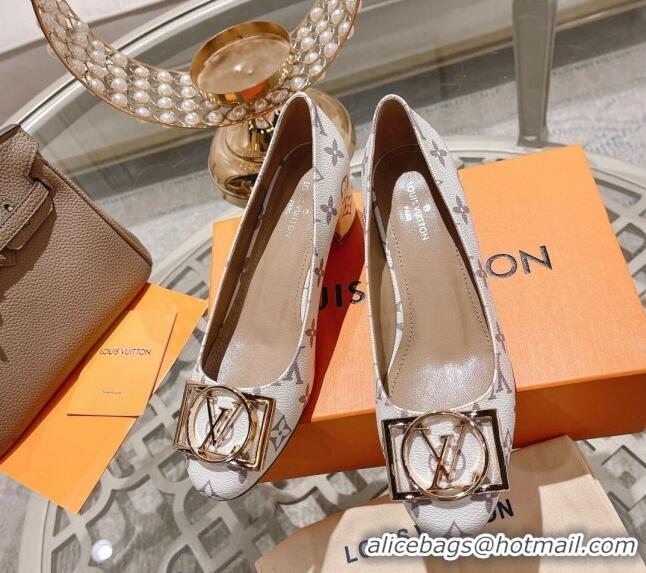 Sumptuous Louis Vuitton Madeleine Pumps 4.5cm in Monogram Canvas White 2122738