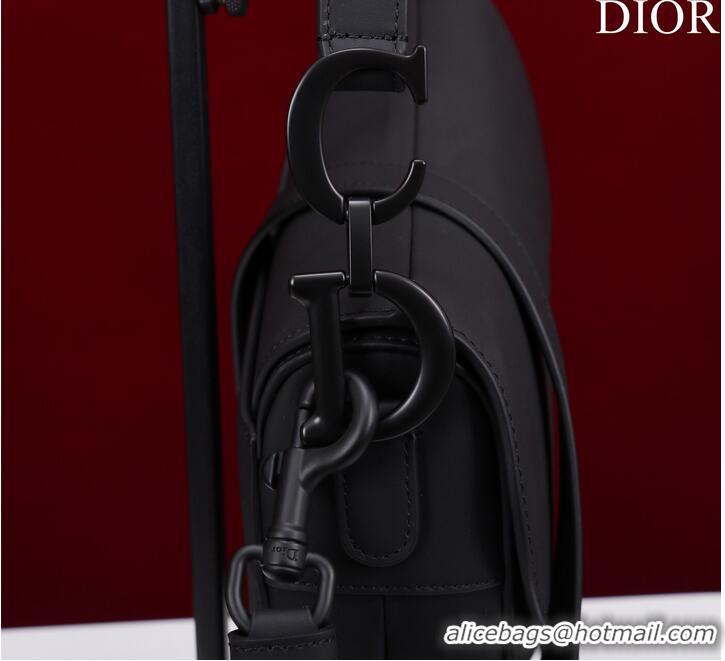 Famous Brand Dior SADDLE BAG WITH STRAP Black Ultramatte Calfskin M0455SLLO