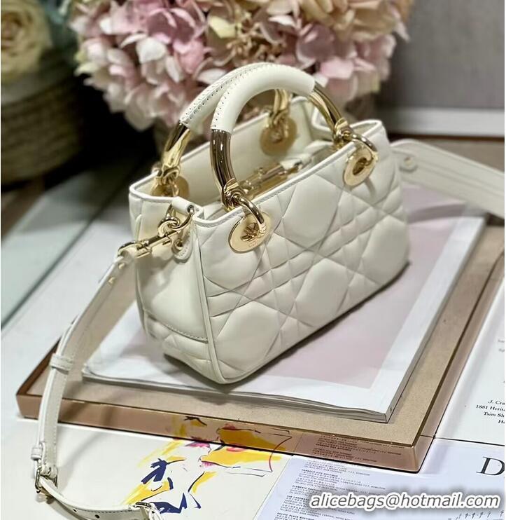 Promotional LADY DIOR TOP HANDLE SMALL BAG Cannage Lambskin C0620 Latte