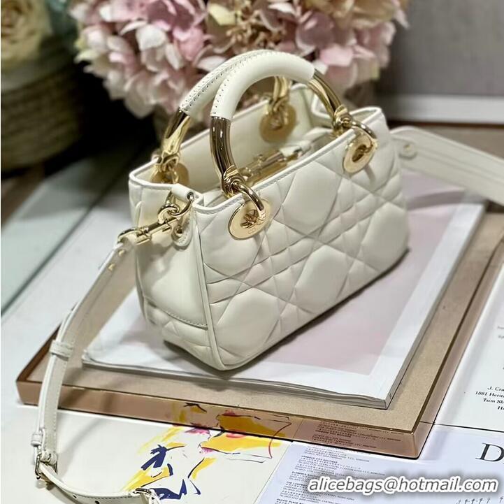 Promotional LADY DIOR TOP HANDLE SMALL BAG Cannage Lambskin C0620 Latte