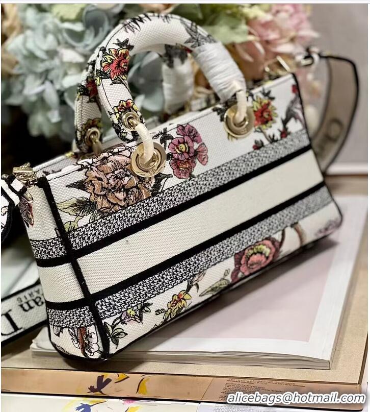 Good Quality Dior MEDIUM LADY D-JOY BAG Multicolor Petites Fleurs Embroidery M0540ON