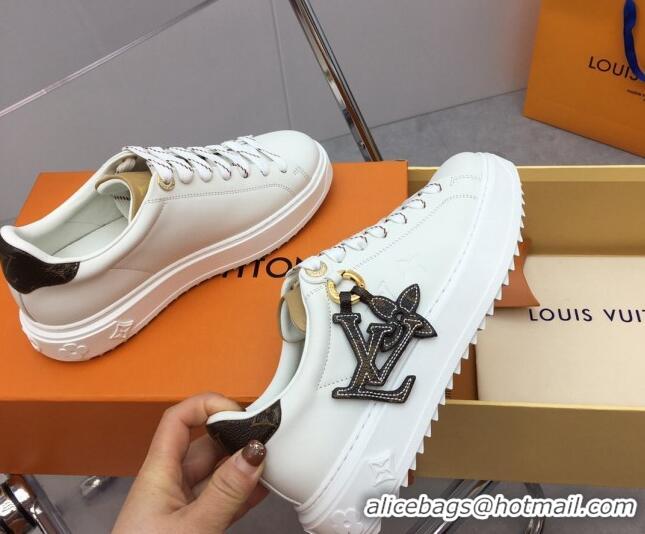 Sumptuous Louis Vuitton Time Out Sneaker in Calf Leather with LV Charm White/Gold 022876