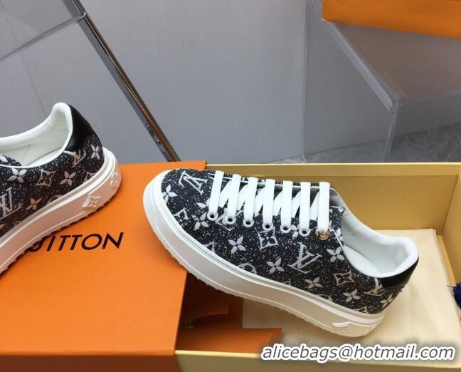 Stylish Louis Vuitton Time Out Sneaker in Grey Monogram Denim 022885