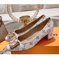 Sumptuous Louis Vuitton Madeleine Pumps 4.5cm in Monogram Canvas White 2122738