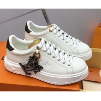 Sumptuous Louis Vuitton Time Out Sneaker in Calf Leather with LV Charm White/Gold 022876